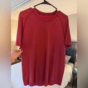 lululemon Metal Vent T shirt